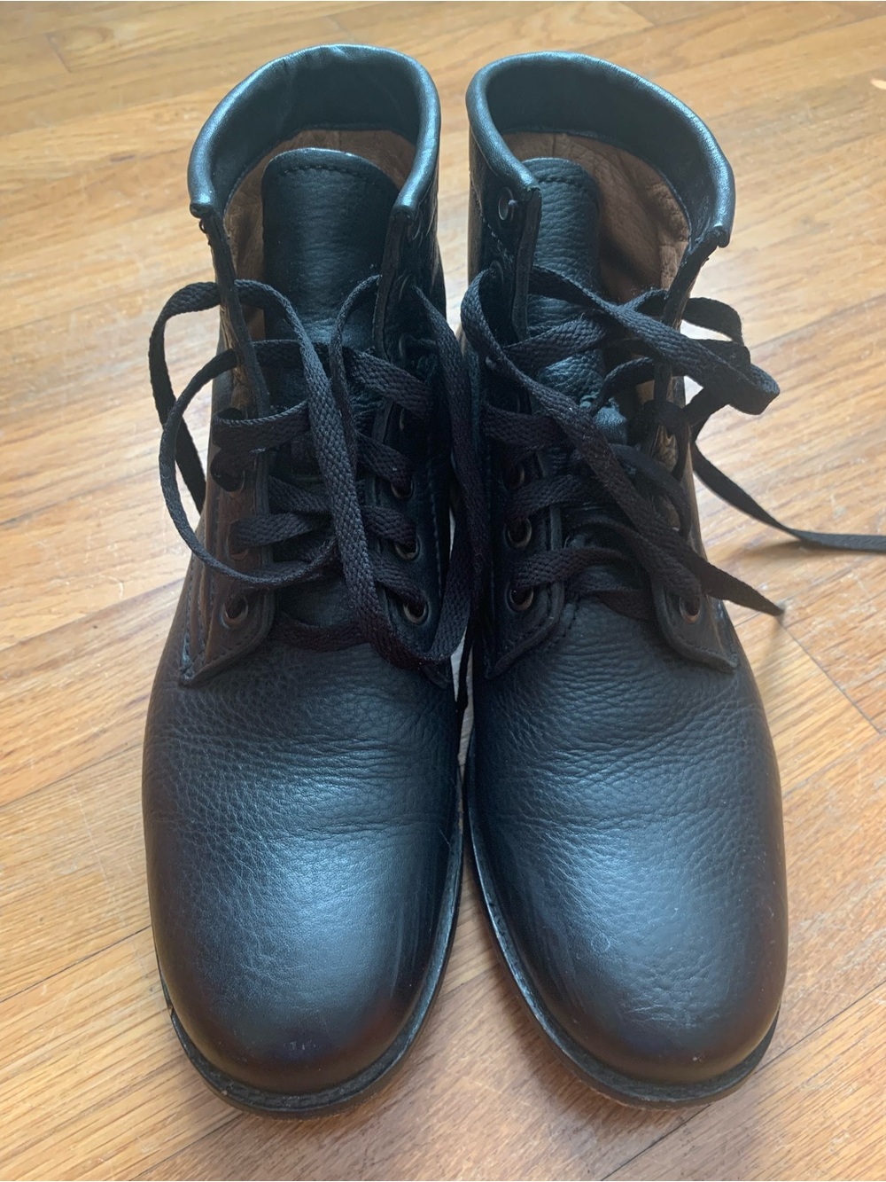 Frye Leather boots W9 EUC